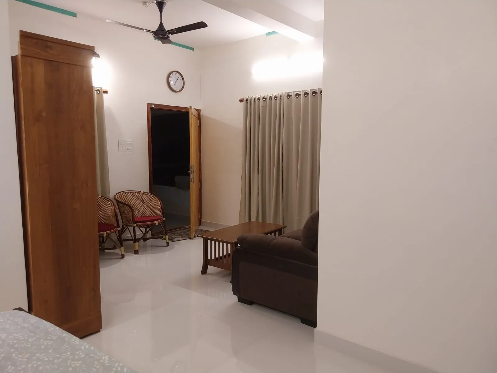 Spacious Air-Conditioned Suite